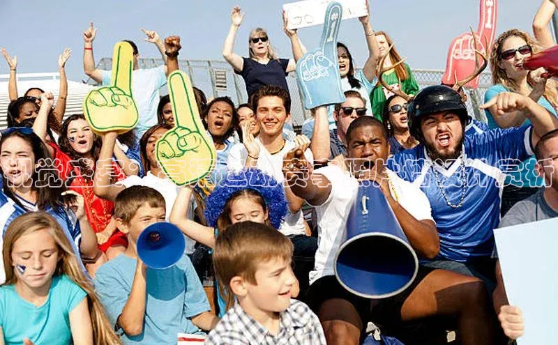 摩登7路畅科技视觉盛宴：高清运动赛事照片墙设计赏析